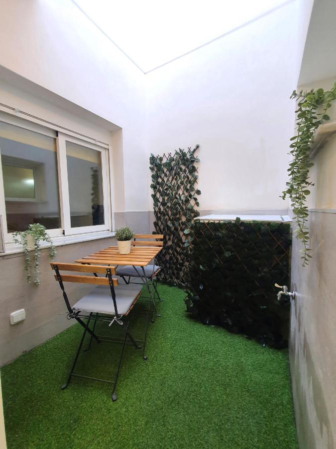 Apartamento Moderno Y Acogedor. Almeria Bagian luar foto